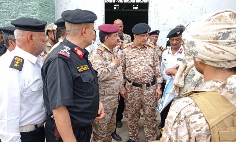 القوات البحرية