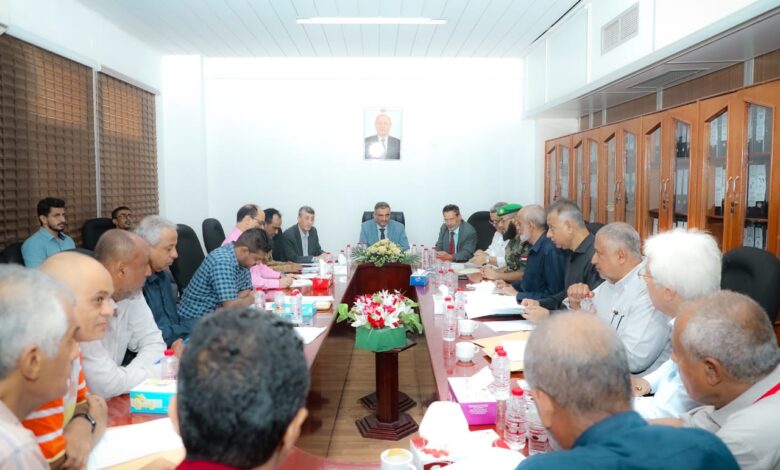 إخلاء المباني في عدن