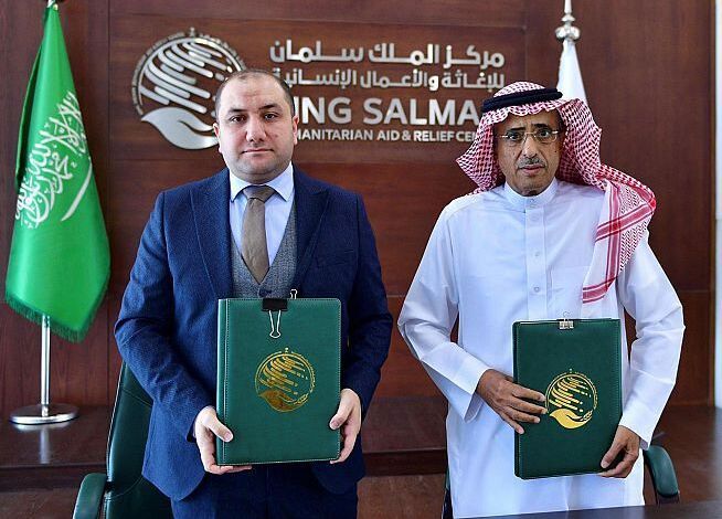 تشغيل مراكز الأطرف الصناعية في عدن وسيئون